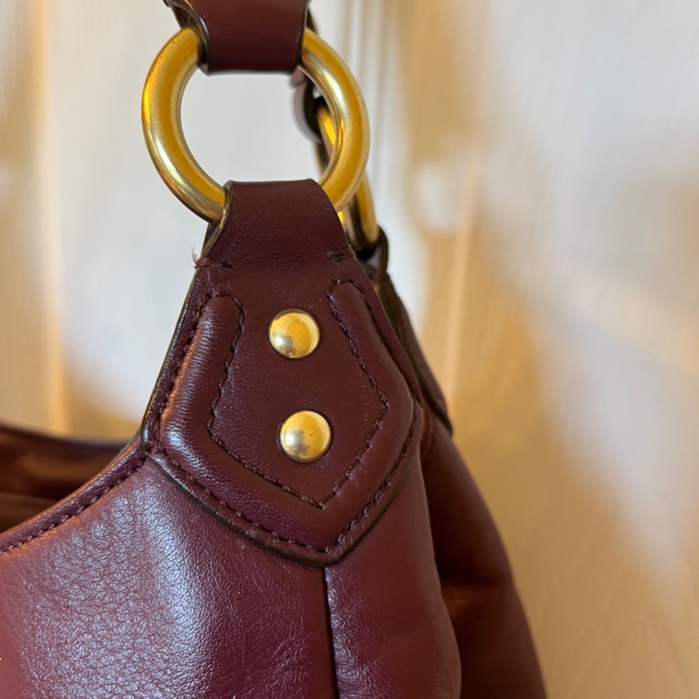 Coach burgundy leather - Picture 3 of 11